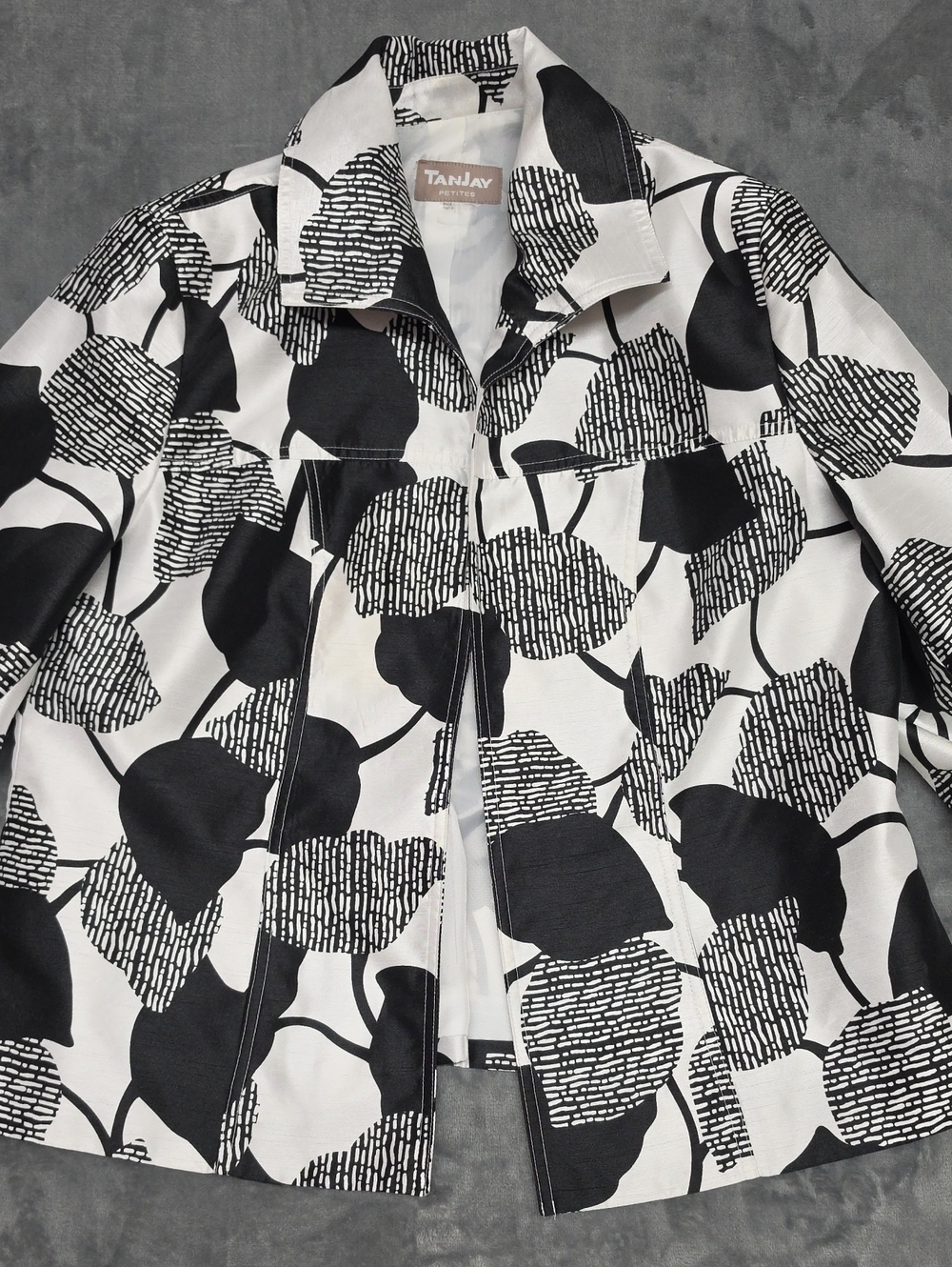 TanJay Black & White Leaf-Print Zip Jacket Sz 14P